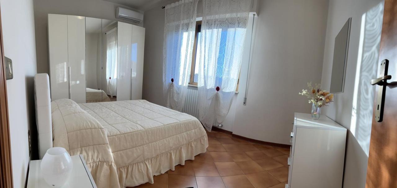 루카 Albi'S House,Terrazza ,Wi-Fi, Parcheggio, Ac 아파트 외부 사진